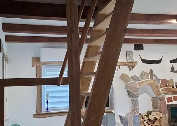 Holiday home Etno Baza - Pod Lasem Przy Jeziorze Na Mazurach